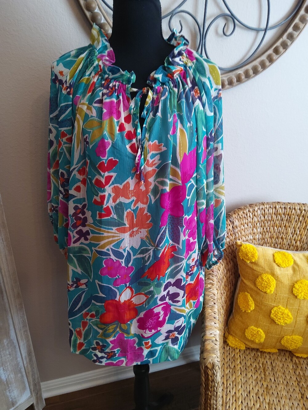 Umgee Teal Floral Peasant Tunic with Tie Neck